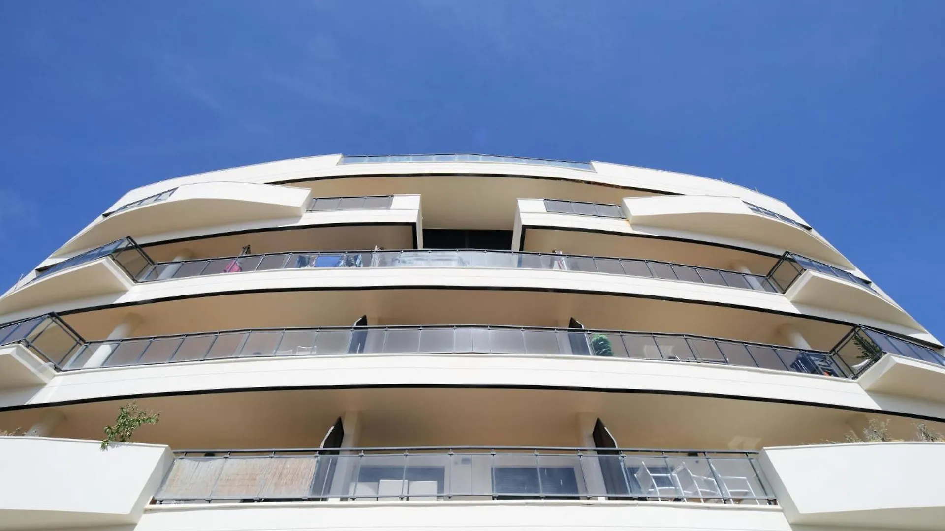 Apartment Cosmo Beach-1 By Interhome Estepona